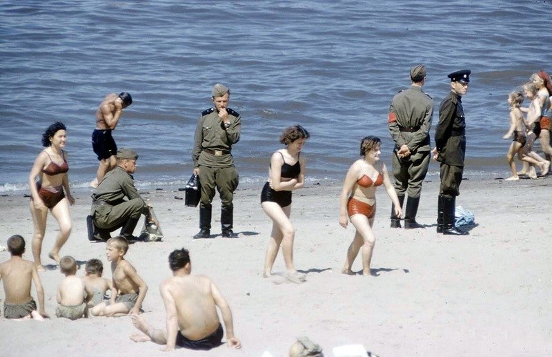 beach03-1958