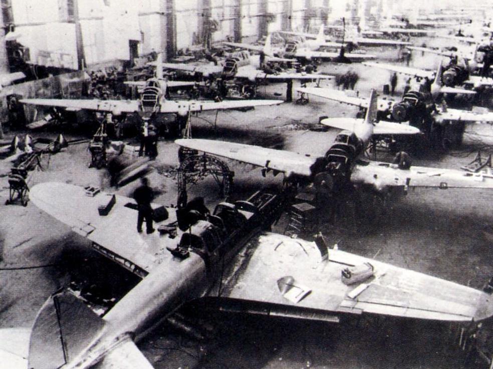 Серийное производство Ил-2 на авиазаводе