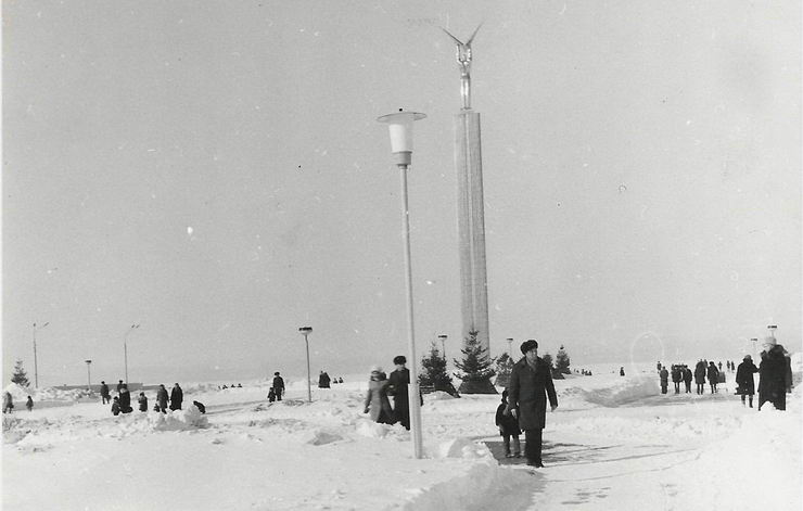 Площадь Славы. Январь 1978 года.