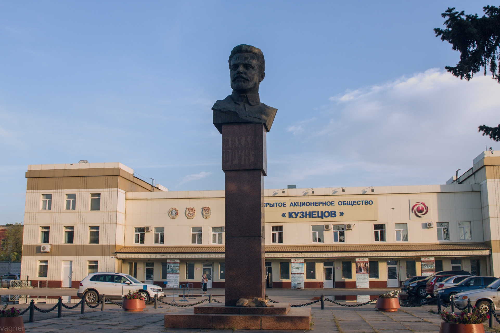 Памятник Фрунзе