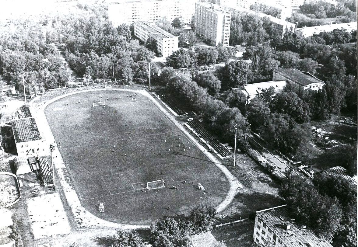 Калининградская-ФОТО-17-Куйбышев-1980-е-панорама ст. Нефт. на Стошке