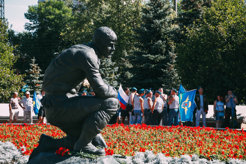 Самара память. Площадь памяти Самара. Площадь памяти погибшим в необъявленных войнах Самара. Памятник воинам интернационалистам Самара на Мичурина. Площадь памяти Самара памятник.