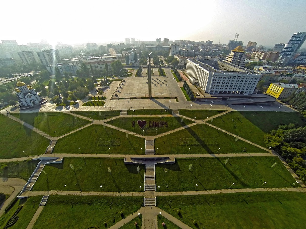 Самара площадь. Площадь славы Самара. Сквер славы Самара. Монумент славы Самара высота. Площадь славы Самара фото.