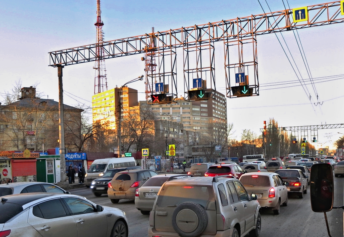 Камеры самара. Светофор, Самара, Московское шоссе. Московское шоссе Потапова светофор движение. Самара Московское шоссе Советской армии. В Самаре на улице Московское шоссе.