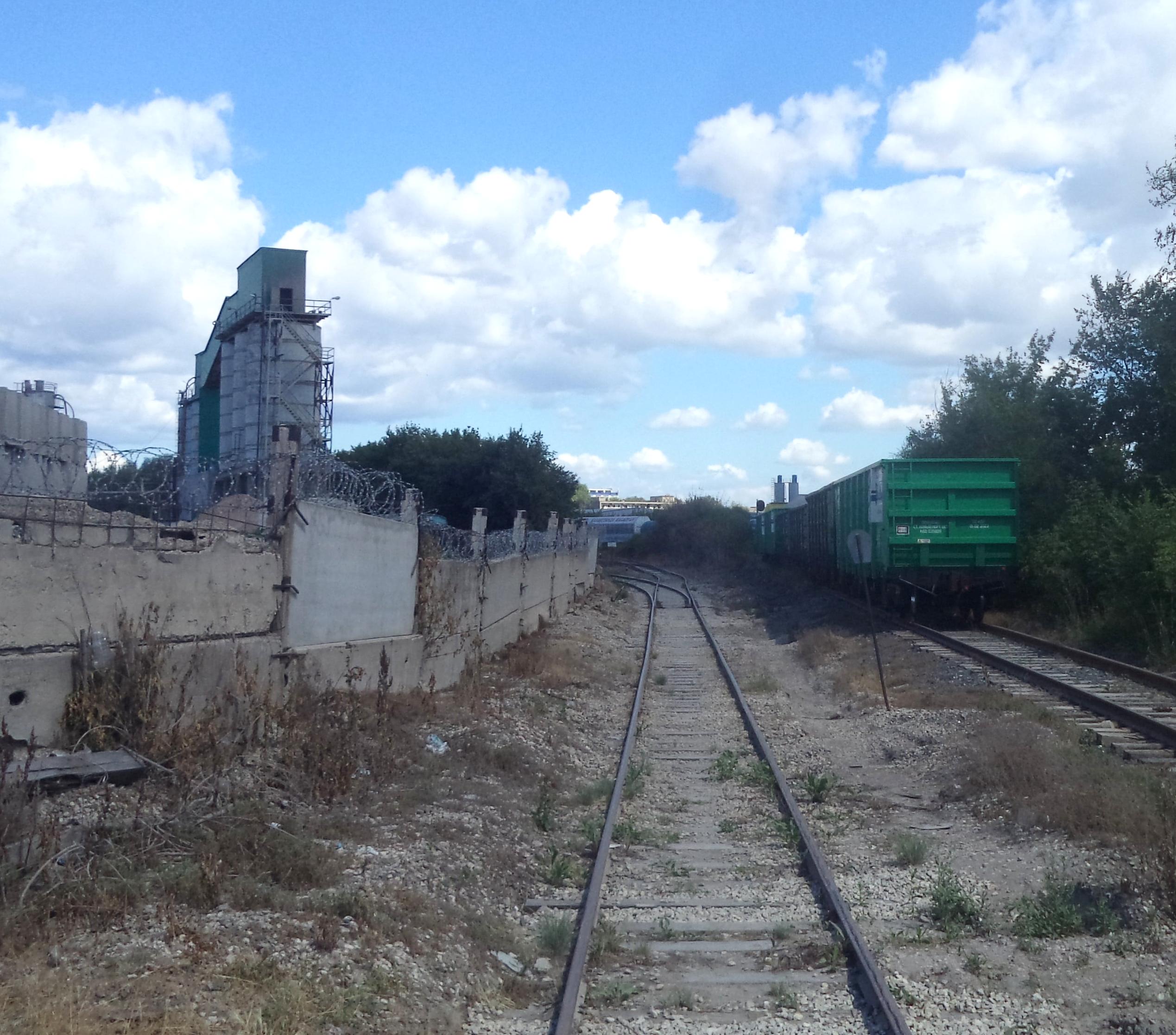 Фото завода Маяк город Самара.