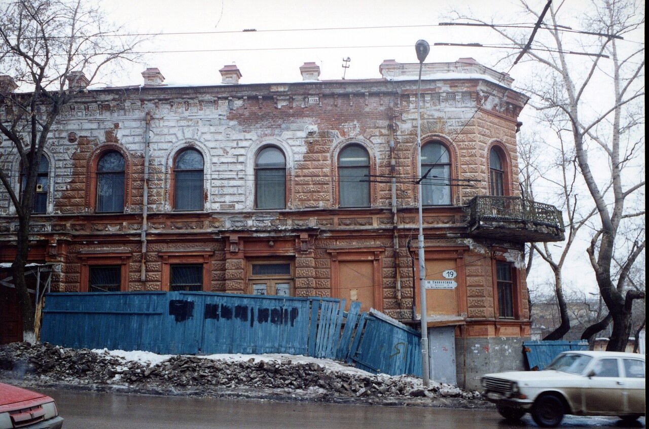 Дом Неронова-Шихобалова