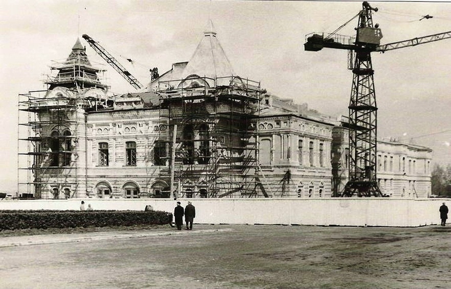 Реконструкция театра драмы в 1967 году