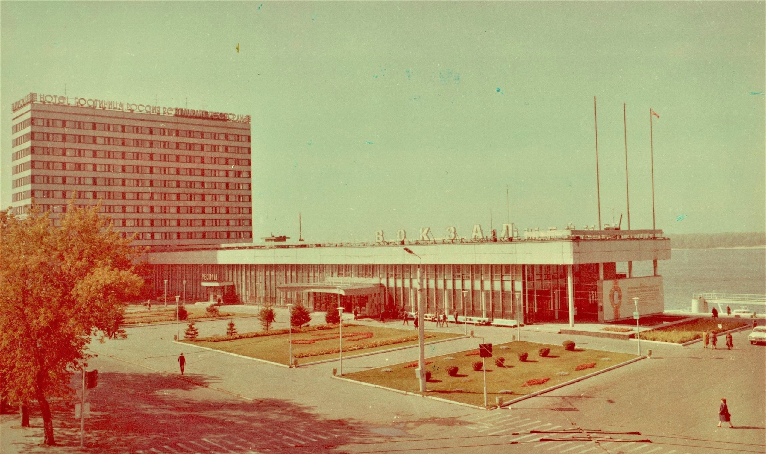 Речной вокзал Самара. Речной вокзал Самара 90 год. Куйбышев 1973. Веб камера Речной вокзал Самара.