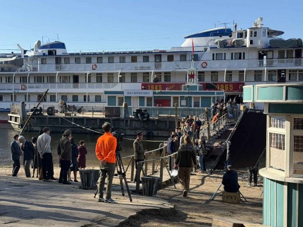 кино2-1-594x446.jpg